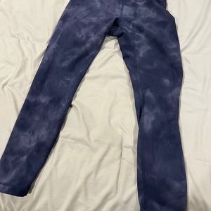 Lululemon Wunder Train HR 25 size 8 in Diamond Dye Naval Blue